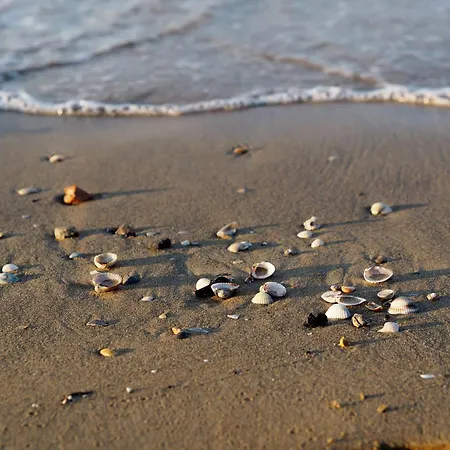 Relaxing Townhouse With Pool Access In * Bibione